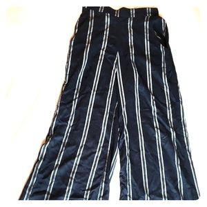 🌼Striped dress pants🌼